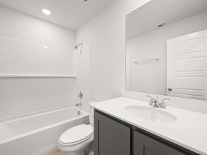 500  Pebble Circle , Azle Texas 76020