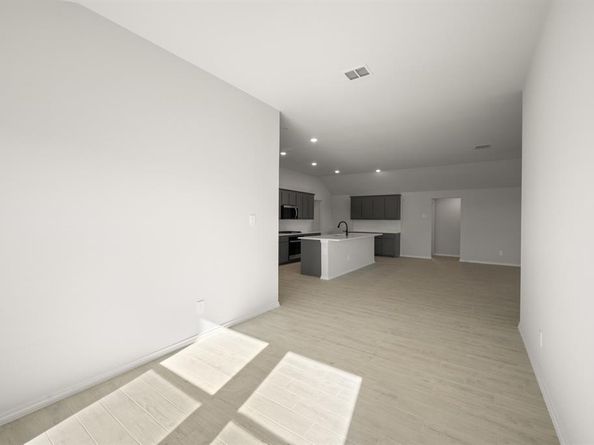 500  Pebble Circle , Azle Texas 76020