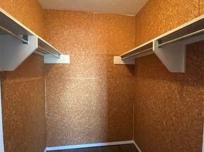 410  Westview Terrace , Arlington Texas 76013