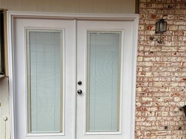 410  Westview Terrace , Arlington Texas 76013