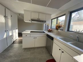 410  Westview Terrace , Arlington Texas 76013