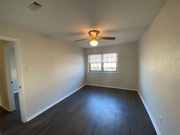 410  Westview Terrace , Arlington Texas 76013