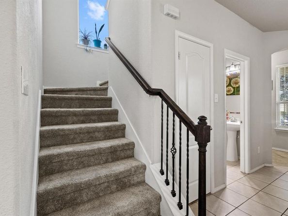 1420  Bull Street , Aubrey Texas 76227