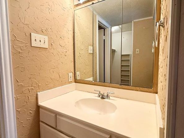 4513 N O Connor Road  2133, Irving Texas 75062