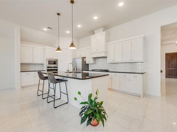 4713  Valley Peak Cove , Flower Mound Texas 76262