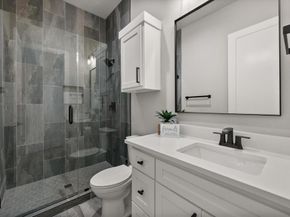 2770  Moffatt Avenue , Dallas Texas 75216