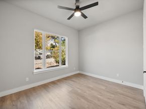 2770  Moffatt Avenue , Dallas Texas 75216