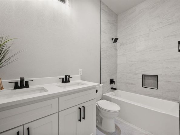 2770  Moffatt Avenue , Dallas Texas 75216