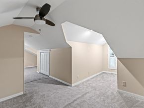 715 S Barnett Avenue , Dallas Texas 75211