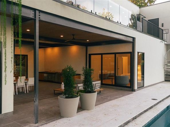 13236  Hughes Lane , Dallas Texas 75240