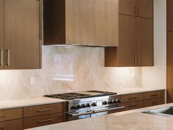 13236  Hughes Lane , Dallas Texas 75240