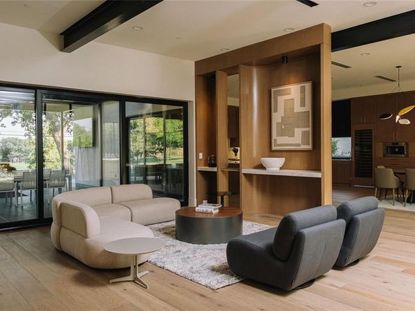 13236  Hughes Lane , Dallas Texas 75240