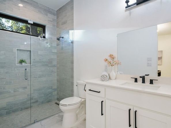 15150  Wildvine Drive , Dallas Texas 75248