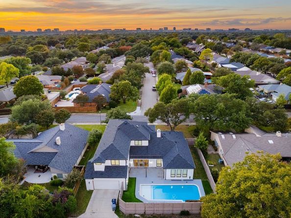 15150  Wildvine Drive , Dallas Texas 75248