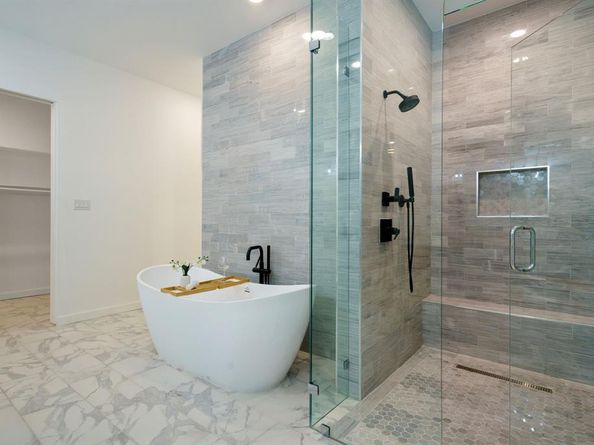 15150  Wildvine Drive , Dallas Texas 75248