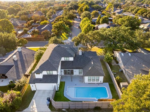 15150  Wildvine Drive , Dallas Texas 75248