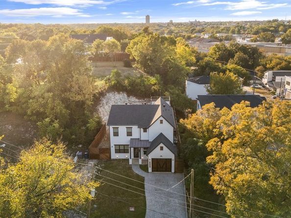 1335  Glidden Street , Dallas Texas 75203