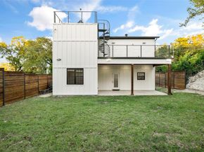 1335  Glidden Street , Dallas Texas 75203