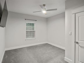 1335  Glidden Street , Dallas Texas 75203