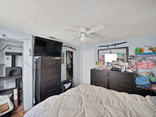 3209  Prairie Avenue , Fort Worth Texas 76106