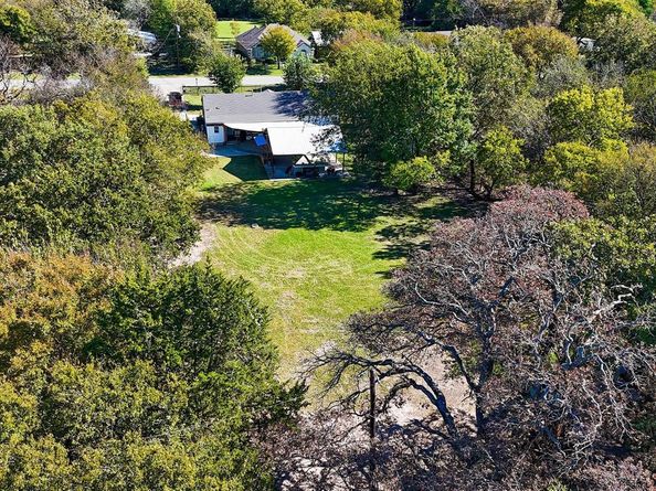 249 N Acres Drive , Dallas Texas 75217