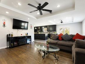 249 N Acres Drive , Dallas Texas 75217