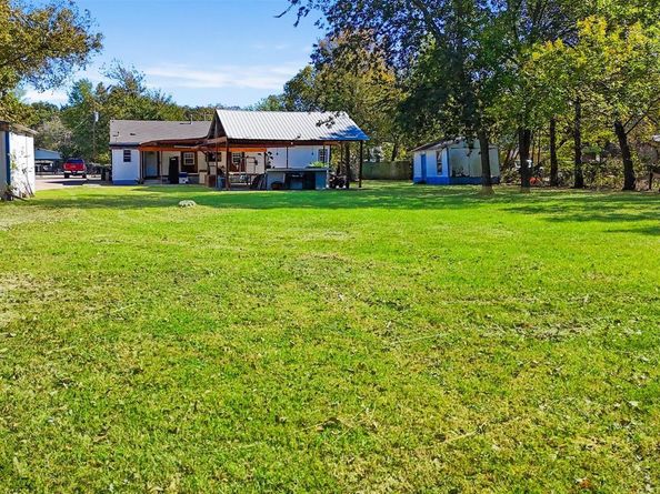 249 N Acres Drive , Dallas Texas 75217