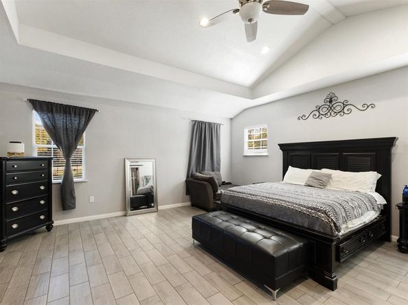 249 N Acres Drive , Dallas Texas 75217