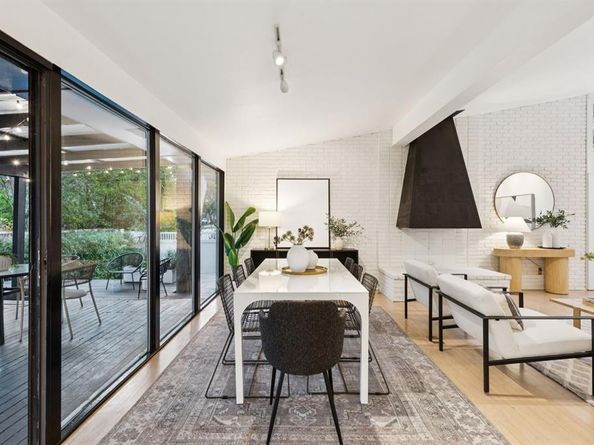 2849  Claudette Avenue , Dallas Texas 75211