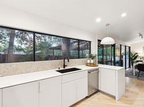 2849  Claudette Avenue , Dallas Texas 75211