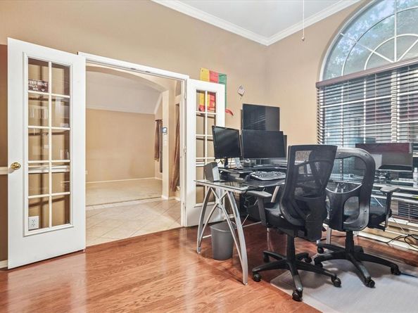 621  Candle Meadow Boulevard , DeSoto Texas 75115