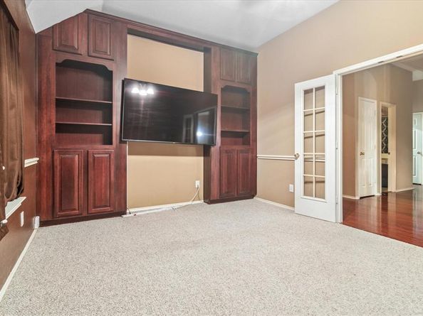 621  Candle Meadow Boulevard , DeSoto Texas 75115