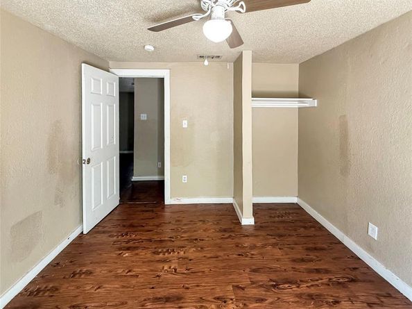 1607  Southtrees Street , Irving Texas 75060