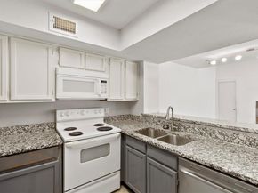 9807  Walnut Street  202, Dallas Texas 75243