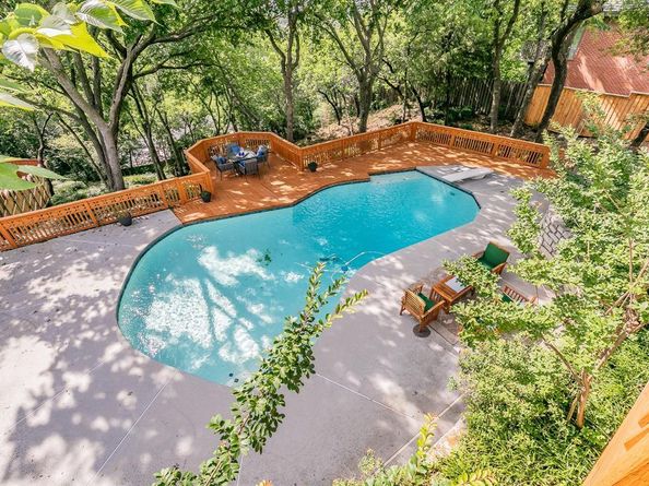 1306  Riverview Drive , Arlington Texas 76012