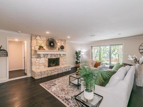 1306  Riverview Drive , Arlington Texas 76012