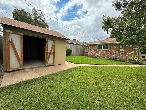 4114  Ashville Drive , Garland Texas 75041