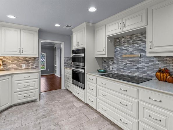 2313  Perryland Drive , Arlington Texas 76013