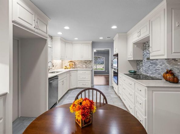 2313  Perryland Drive , Arlington Texas 76013