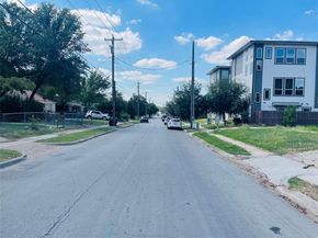 2247  Lovedale Avenue , Dallas Texas 75235