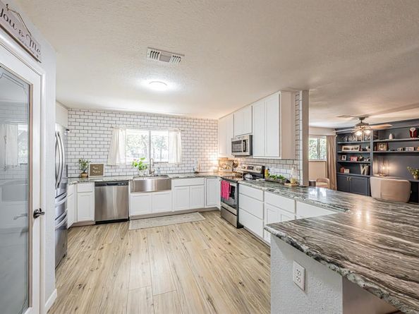 3745  Lucy Trimble Road , Burleson Texas 76028