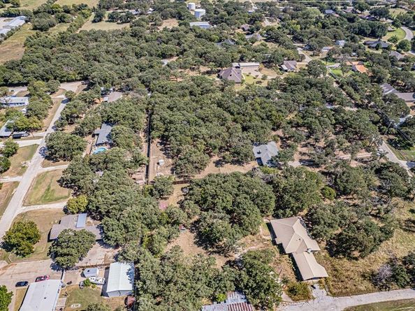 3745  Lucy Trimble Road , Burleson Texas 76028