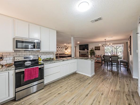 3745  Lucy Trimble Road , Burleson Texas 76028