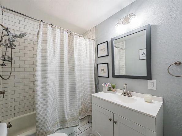 3745  Lucy Trimble Road , Burleson Texas 76028
