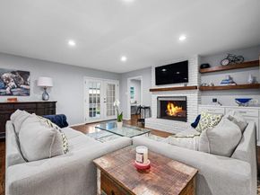 6906  Redstart Lane , Dallas Texas 75214