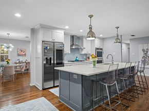 6906  Redstart Lane , Dallas Texas 75214