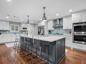 6906  Redstart Lane , Dallas Texas 75214