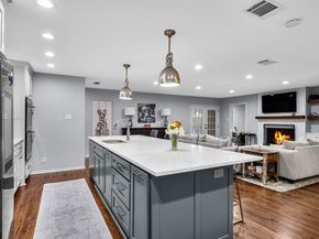6906  Redstart Lane , Dallas Texas 75214