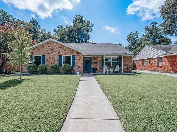 10642  Mapleridge Drive , Dallas Texas 75238