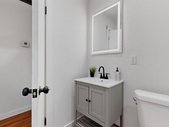 3023  Lasca Street , Dallas Texas 75227